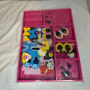 Melissa And Doug Wooden magnetic dress up Minnie Mouse Christmas Gift